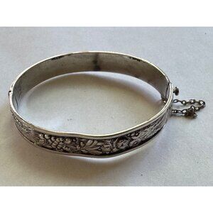 Size 6.5 Unbranded 925 Sterling Silver Bangle Bracelet w/ Floral Designs